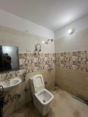 Bathroom in 1 BHK Builder Floor at Saket – for Rent
