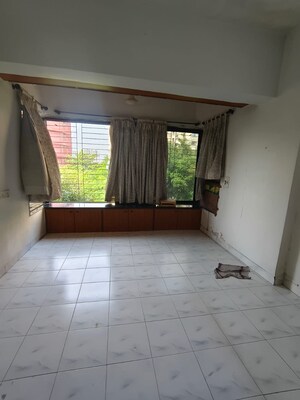 Room in 1 BHK Apartment at La Chapelle Apartment, Malad West – for Rent