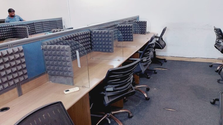 Team Area, sector 58 Commercial Office Space in IT/SEZ 2000 Sq.Ft. In Sector 58 Noida 9308413