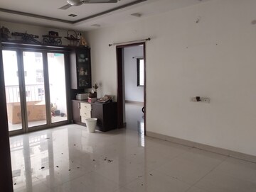 Room in 2 BHK Apartment at My Home Jewel, Madinaguda – for Rent