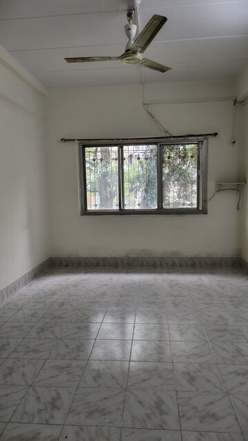 1 RK Apartment For Rent in Vasant Valley Complex, Malad East