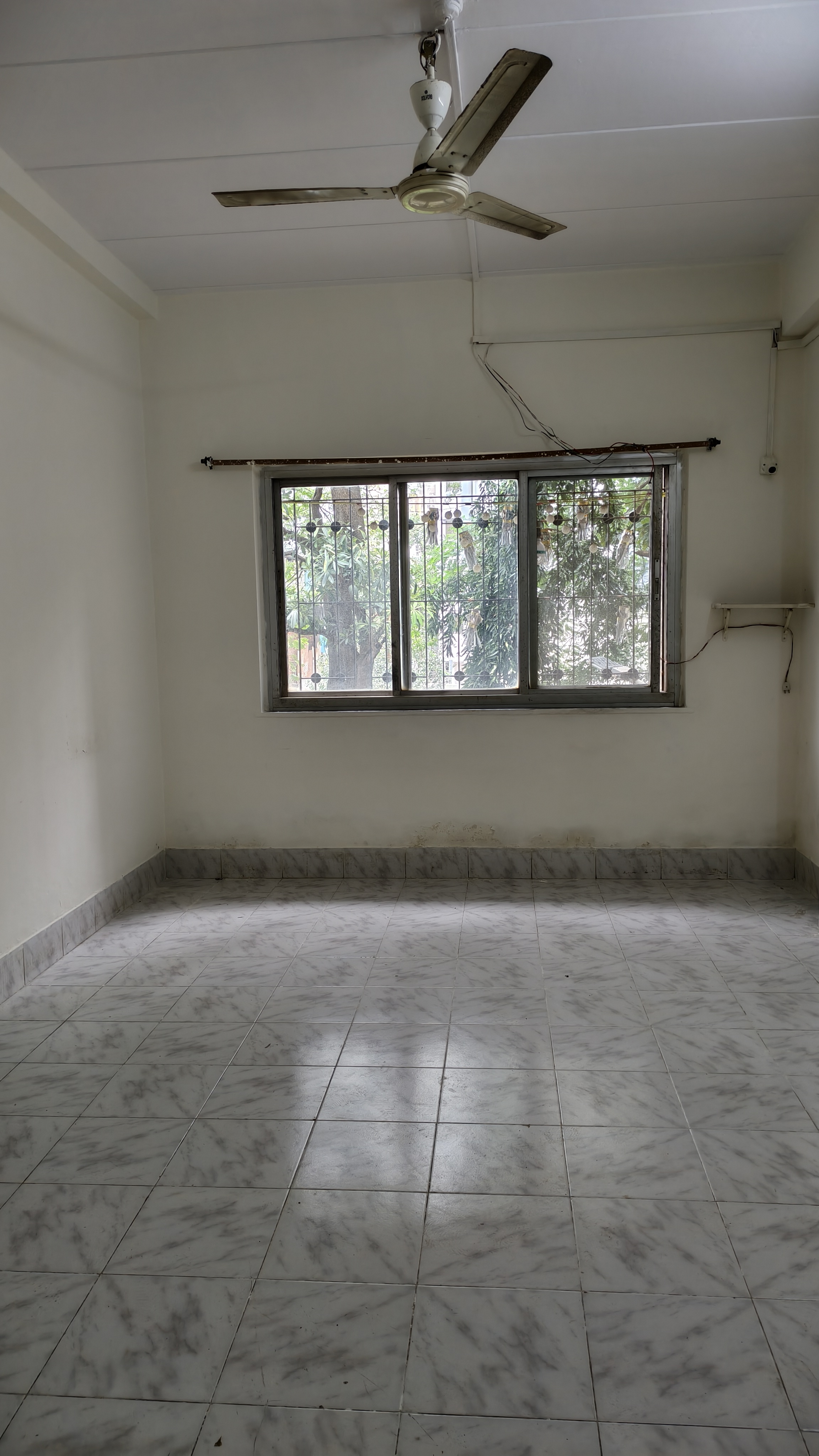 1 RkApartment For Rent in Vasant Valley Complex