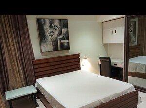 Bedroom in 4 BHK Apartment at Banjara Hills – for Rent