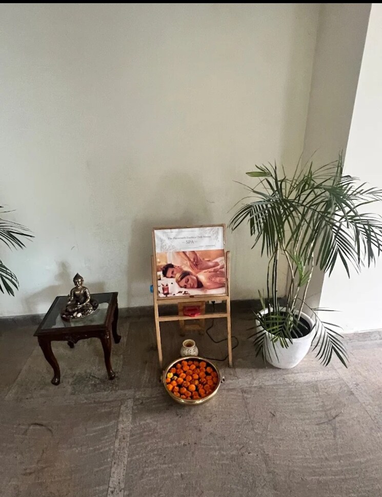 Room, parsvnath-exotica 5 Bedroom 4665 Sq.Ft. Apartment In Sector 53 Gurgaon 9308468