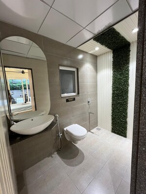 Bathroom in 2 BHK Apartment at Yash Vastu Park Land Homes, Ghorpadi – for Sale