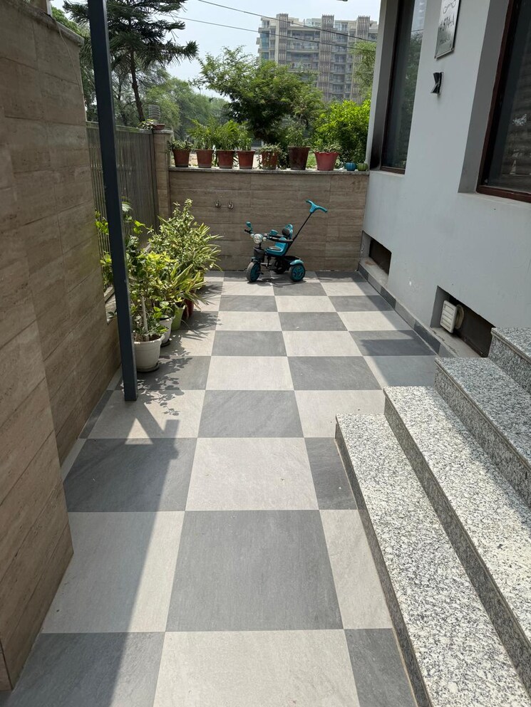 Exterior View, phase 11 3 Bedroom 200 Sq.Yd. Builder Floor In Phase 11 Mohali 9308498