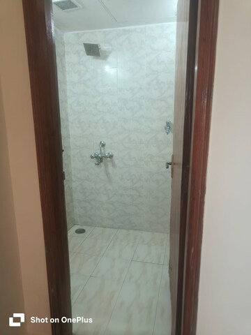 Bathroom in 1 BHK Apartment at Ansal Celebrity Suites, Sector 2 – for Rent