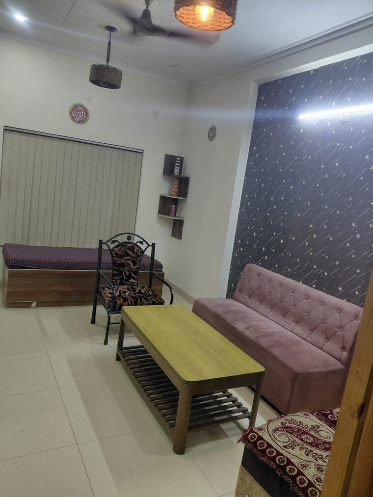 Living Room, sector 40 2 Bedroom 1455 Sq.Ft. Builder Floor In Sector 40 Gurgaon 9308594
