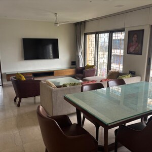 Team Area in 3 BHK Apartment at Shah Shanti Villa, Irla – for Rent