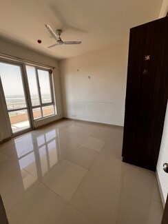 3 BHK + Servant Room Apartment For Sale in Experion The Heart Song
