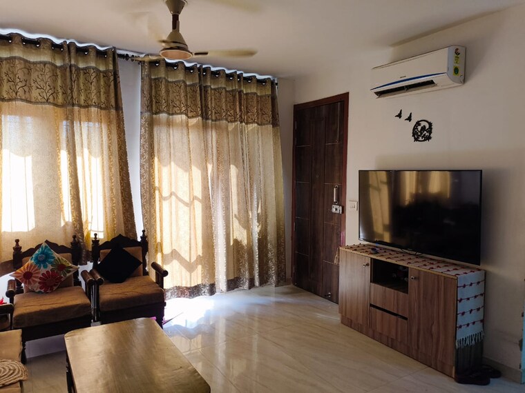 Living Room, sector 40 2 Bedroom 1449 Sq.Ft. Builder Floor In Sector 40 Gurgaon 9308624