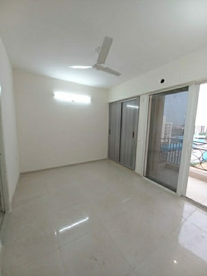 2 BHK Apartment For Rent in Signature The Millennia 3, Sector 37d