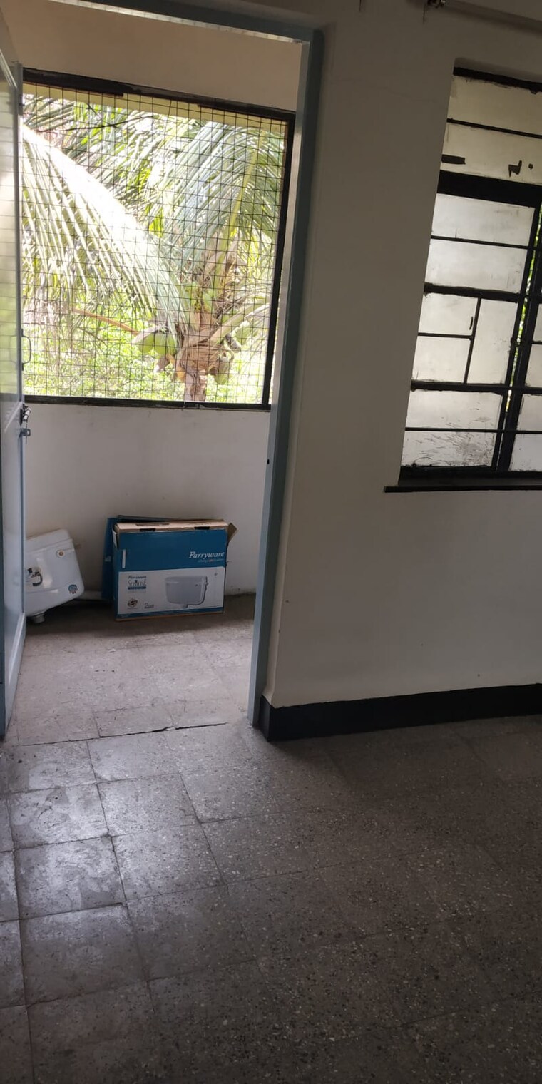 Room, ram-society 1 Bedroom 580 Sq.Ft. Apartment In Yerawada Pune 9308644