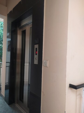 2.5 BHK Apartment at Kalkaji – for Rent