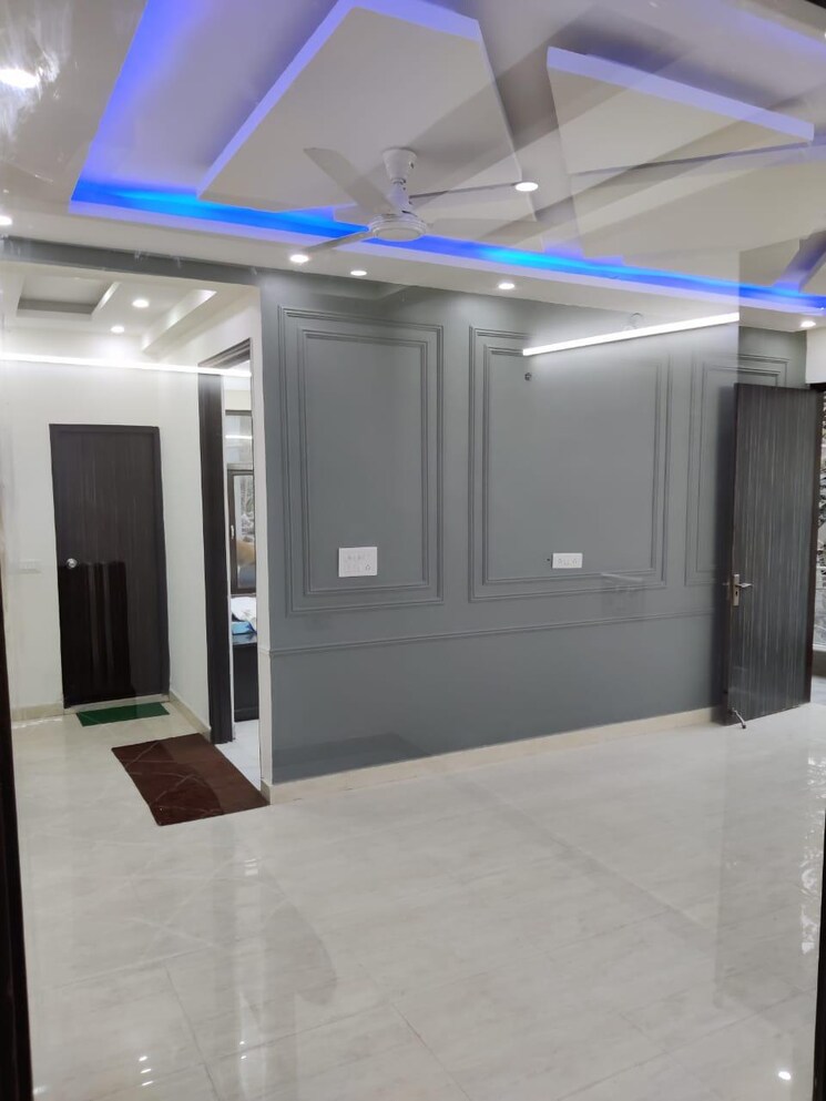 Living Room, chattarpur 3 Bedroom 140 Sq.Ft. Builder Floor In Chattarpur Delhi 9308662