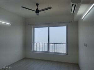 3.5 BHK Apartment For Rent in Shapoorji Pallonji Joyville Phase 2, Sector 102