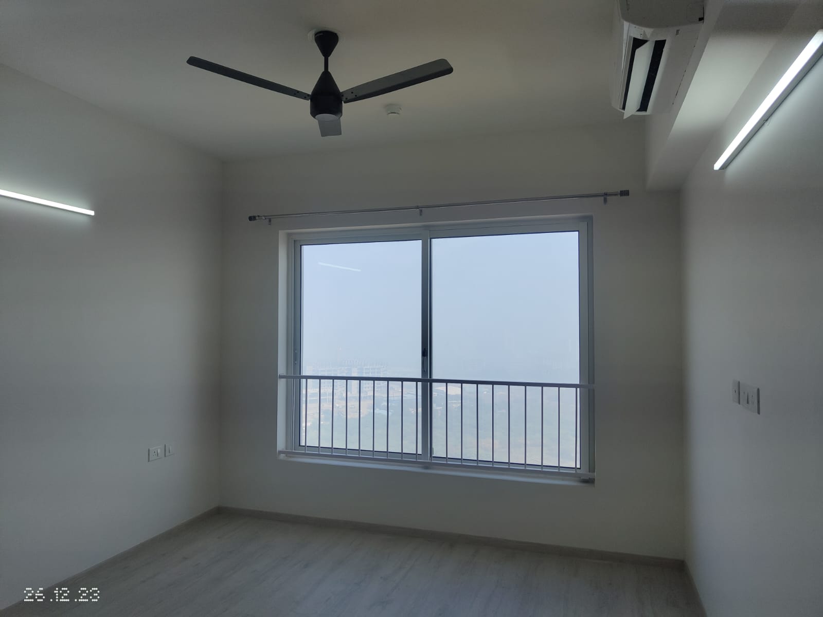 3.5 BHK Apartment For Rent in Shapoorji Pallonji Joyville Phase 2