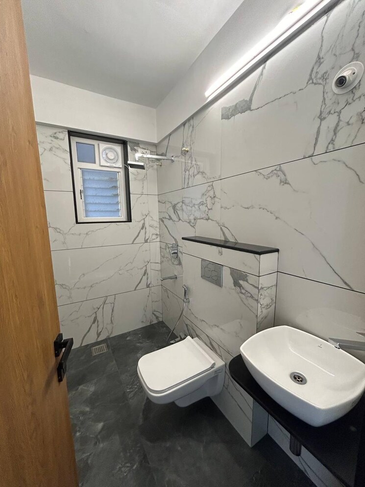 Bathroom, unique-k-pune 2 Bedroom 700 Sq.Ft. Apartment In Bavdhan Pune 9308647