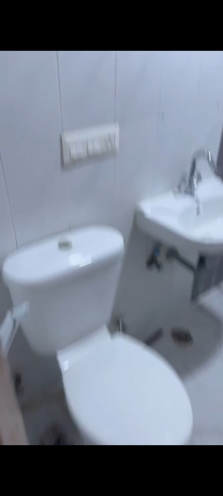 Attached Bathroom, omaxe-new-heights 2 Bedroom 850 Sq.Ft. Apartment In Sector 78 Faridabad 9308669