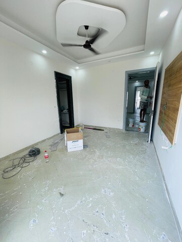 Room in 4 BHK Apartment at Adani M2K Oyster Grande, Sector 102 – for Sale