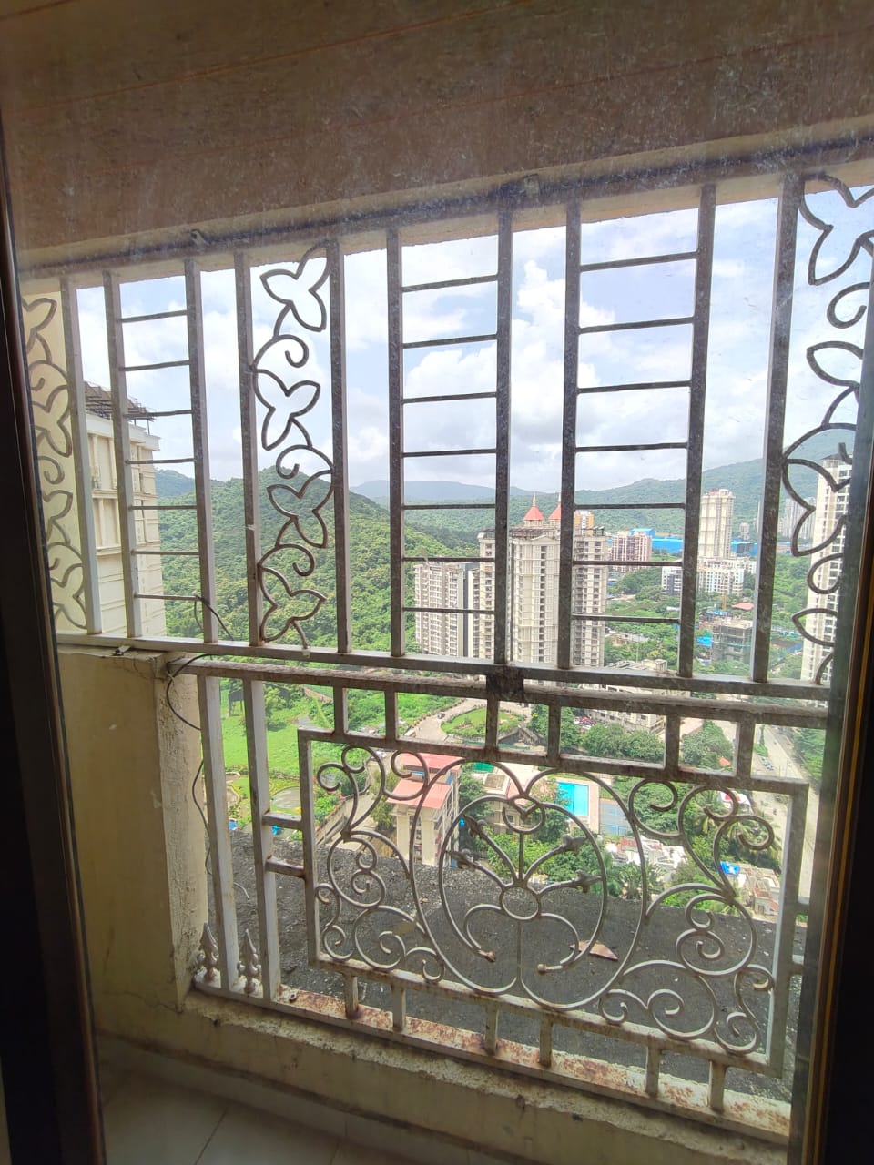 1 BHK 460 Sq.Ft. Apartment in Unique Greens Ghodbunder Road