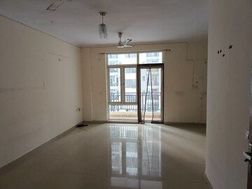 Room in 3 BHK Independent House at Omaxe R2, Gomti Nagar – for Rent