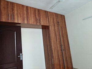 Furnished Amenities in 3 BHK Independent House at Omaxe R2, Gomti Nagar – for Rent