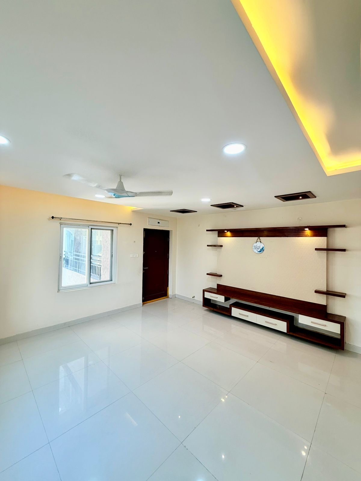 3 BHK + Pooja Room 2600 Sq.Ft. Apartment in Movie Towers