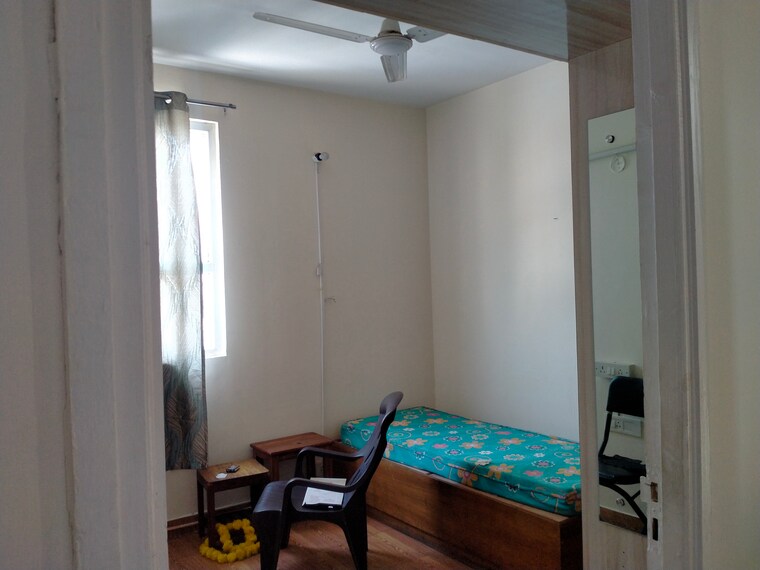 Bedroom, tulip-lemon 2 Bedroom 526 Sq.Ft. Apartment In Sector 69 Gurgaon 9308716