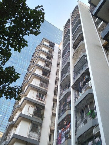 2 BHK Apartment For Sale in Dadar West