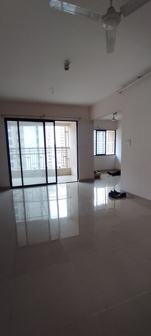 Room in 3 BHK Apartment at Nanded City Asawari, Nanded – for Rent