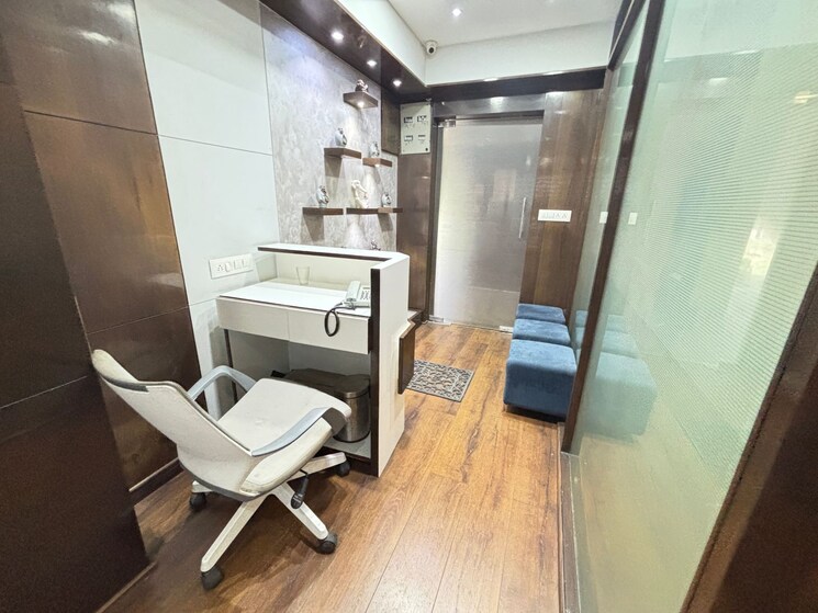 Team Area, true-westgate-business-bay Commercial Office Space 900 Sq.Ft. In Makarba Ahmedabad 9286320