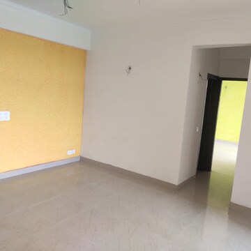 Room in 2 BHK Apartment at Amrapali Zodiac, Sector 120 – for Rent