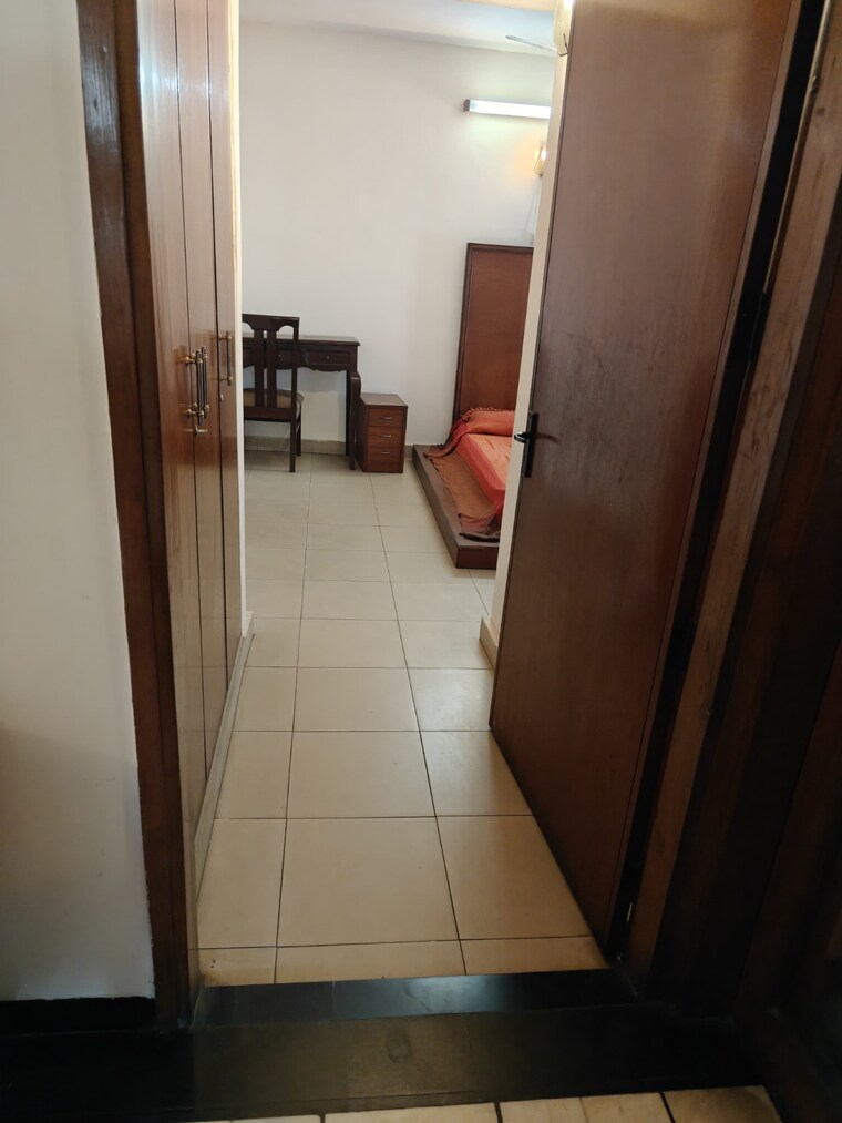 Bedroom, greater kailash ii 3 Bedroom 1800 Sq.Ft. Builder Floor In Greater Kailash ii Delhi 9308808