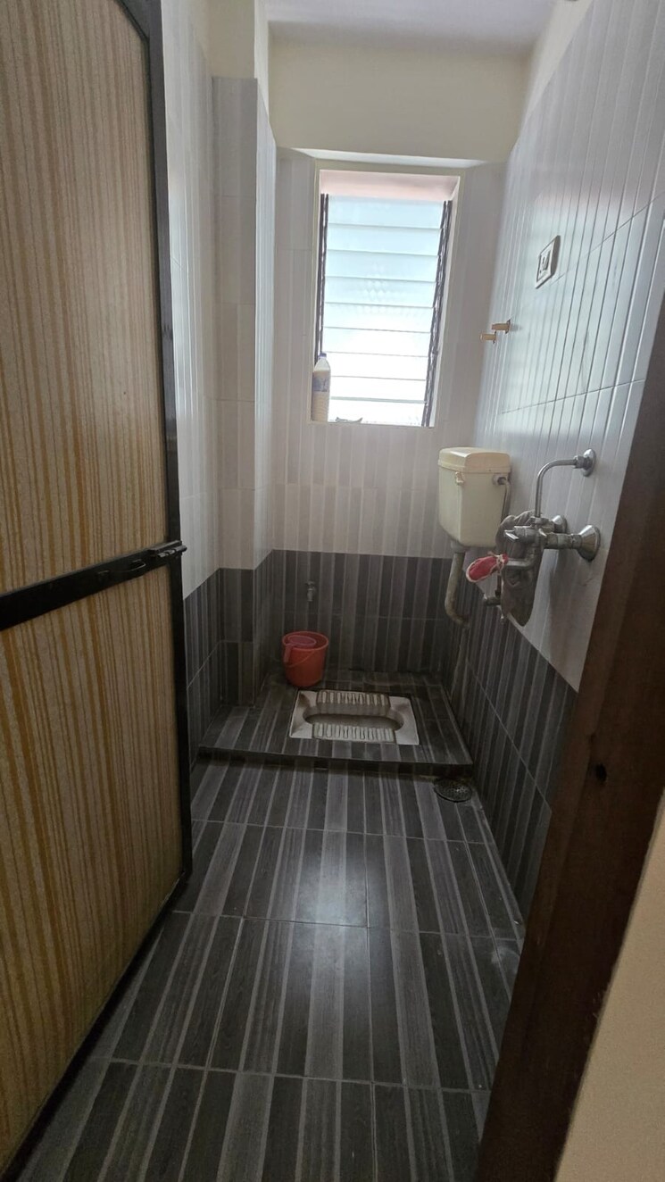 Attached Bathroom, js-bal-ganesh-tower 1 Bedroom 600 Sq.Ft. Apartment In Naupada Thane 9308832