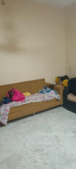 Living Room in 1 BHK Apartment at Sumitra Sadan Vile Parle West, Vile Parle West – for Rent