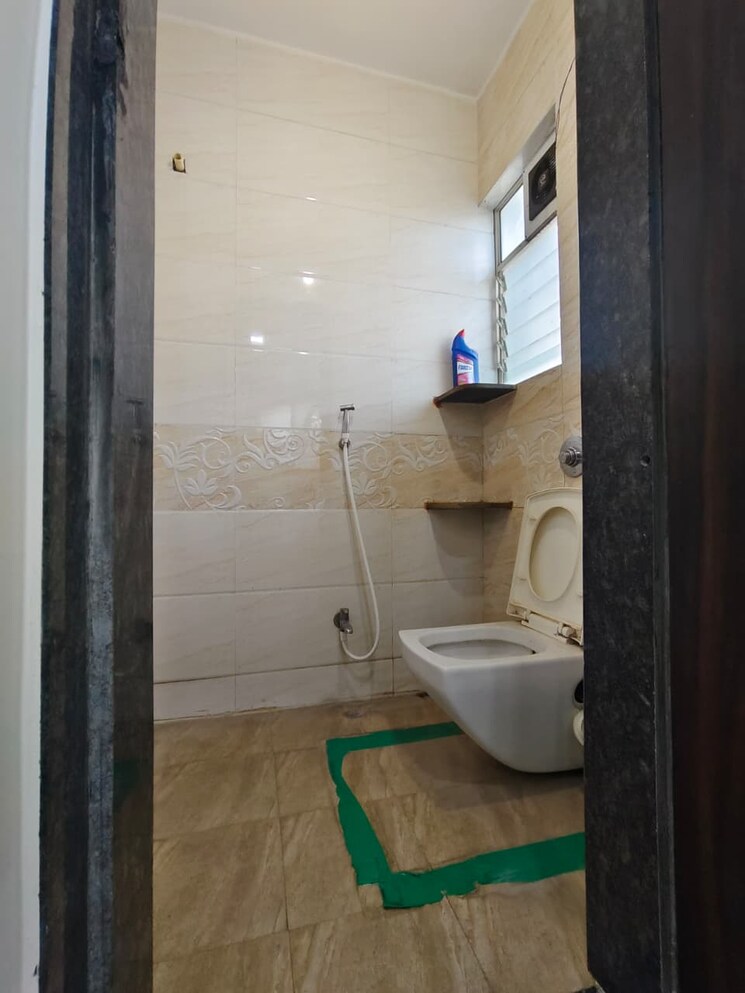 Bathroom, venkatesh-shakuntala 1 Bedroom 485 Sq.Ft. Apartment In Aundh Pune 9308878