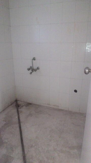 Bathroom in 1 BHK Apartment at Elite Empire Apartment, Balewadi – for Rent