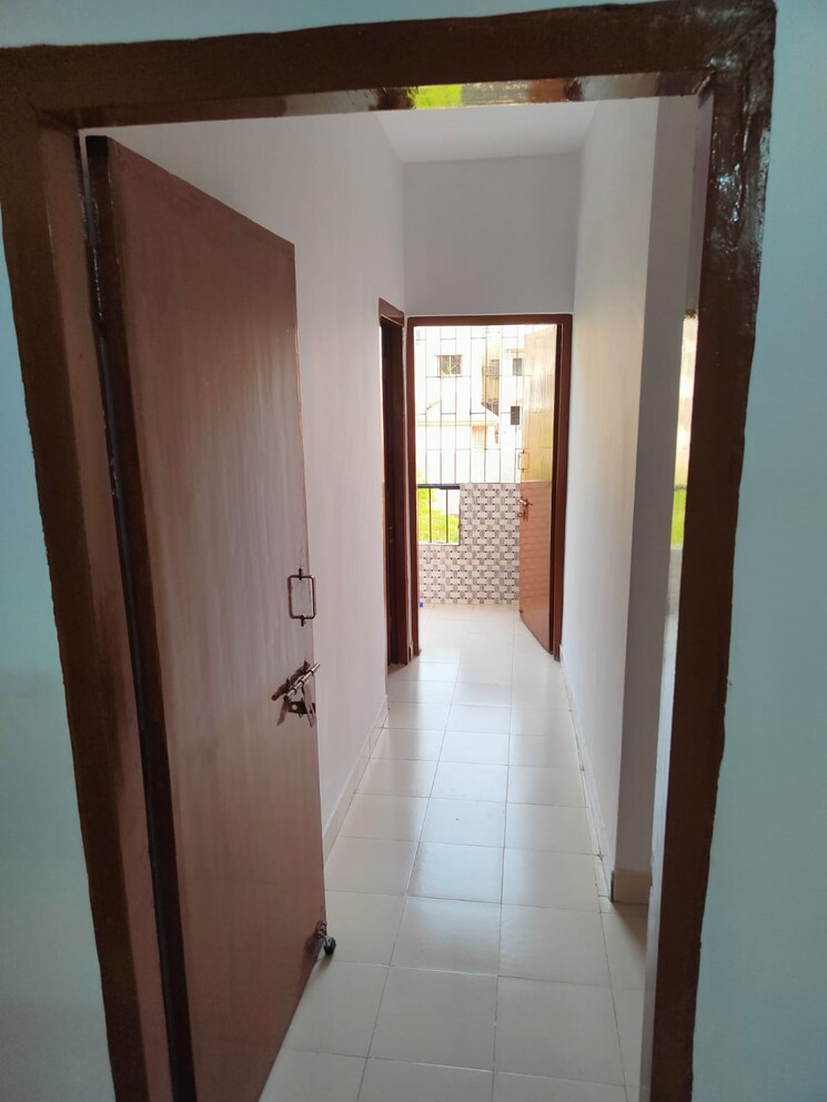 undefined, bhatar 4 Bedroom 1400 Sq.Ft. Apartment In Bhatar Surat 9308945