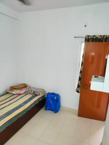 Furnished Amenities in 4 BHK Apartment at Bhatar – for Sale