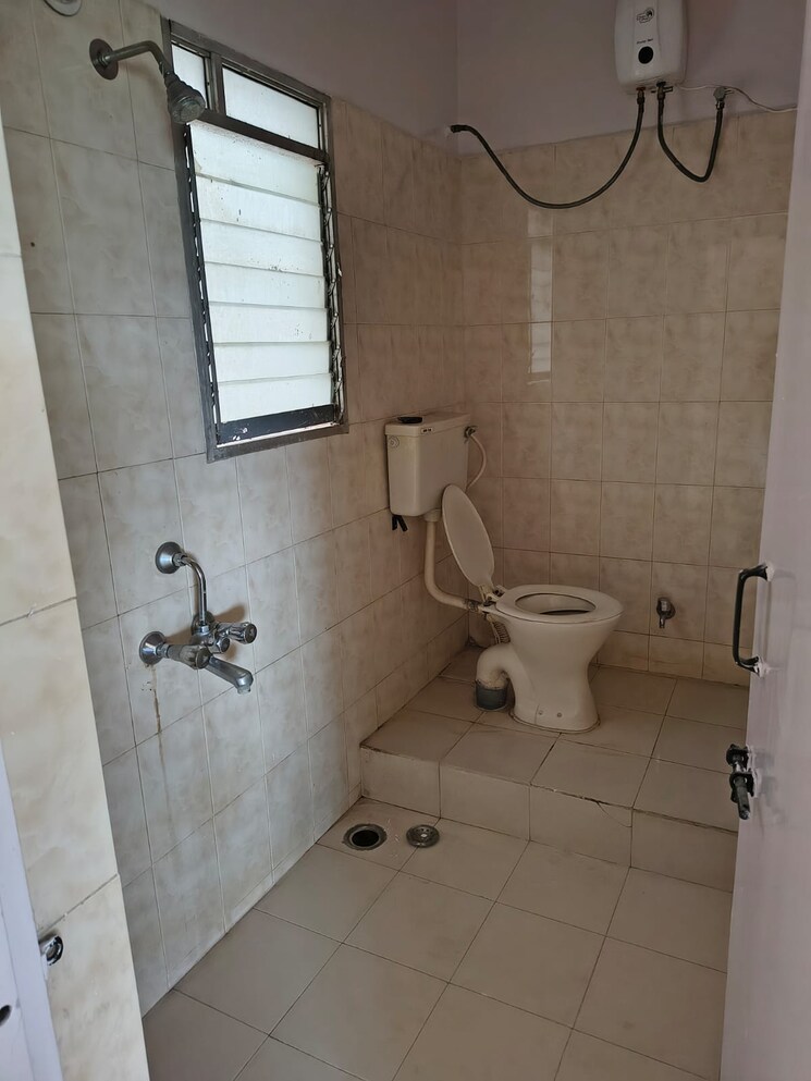 Bathroom, nirmiti-hill-view-residency 2 Bedroom 1250 Sq.Ft. Apartment In Baner Pune 9308910