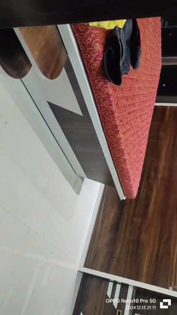 Furnished Amenities in 1 BHK Apartment at UK Iridium, Kandivali East – for Sale