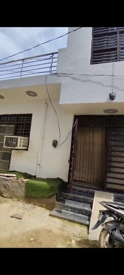 3 BHK + Extra Room Independent House For Sale in Sector 87