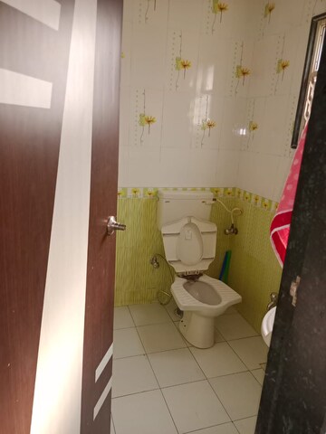 Bathroom in 3 BHK Apartment at Kalyani Nakshatra, Baner – for Rent