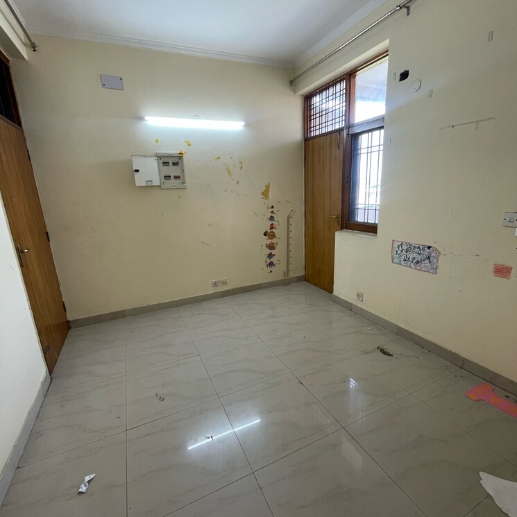 Bedroom, prabhu-apartments 3 Bedroom 1500 Sq.Ft. Apartment In Ankheer Faridabad 9308954