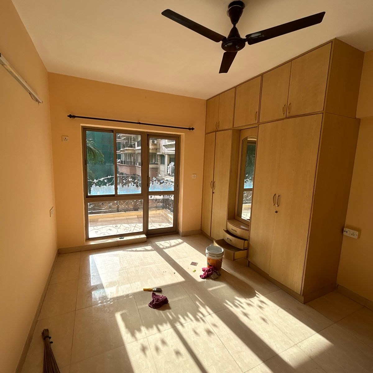 2 BHK + Pooja Room Apartment For Rent in HM Tambourine