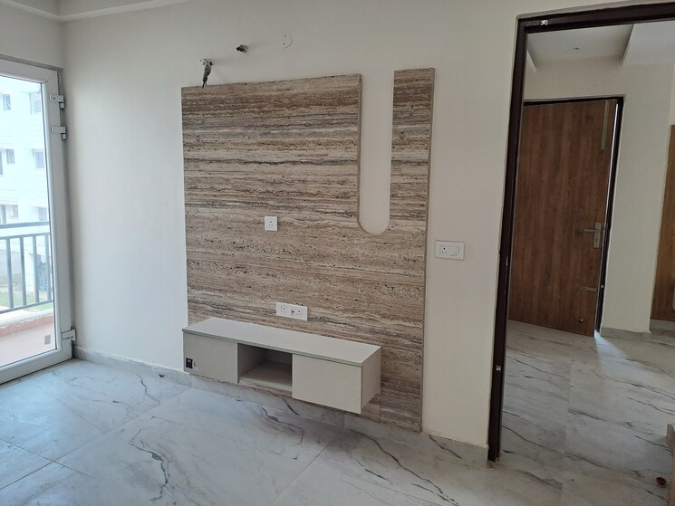 Room, patiala road 3 Bedroom 1100 Sq.Ft. Builder Floor In Patiala Road Zirakpur 9308980