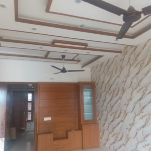 Room in 3 BHK Independent House at Sunny Enclave – for Rent