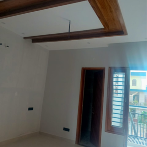 Room in 3 BHK Independent House at Sunny Enclave – for Rent