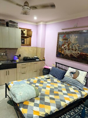 Bedroom in 1 RK Builder Floor at Unitech South City II, Sector 50 – for Rent